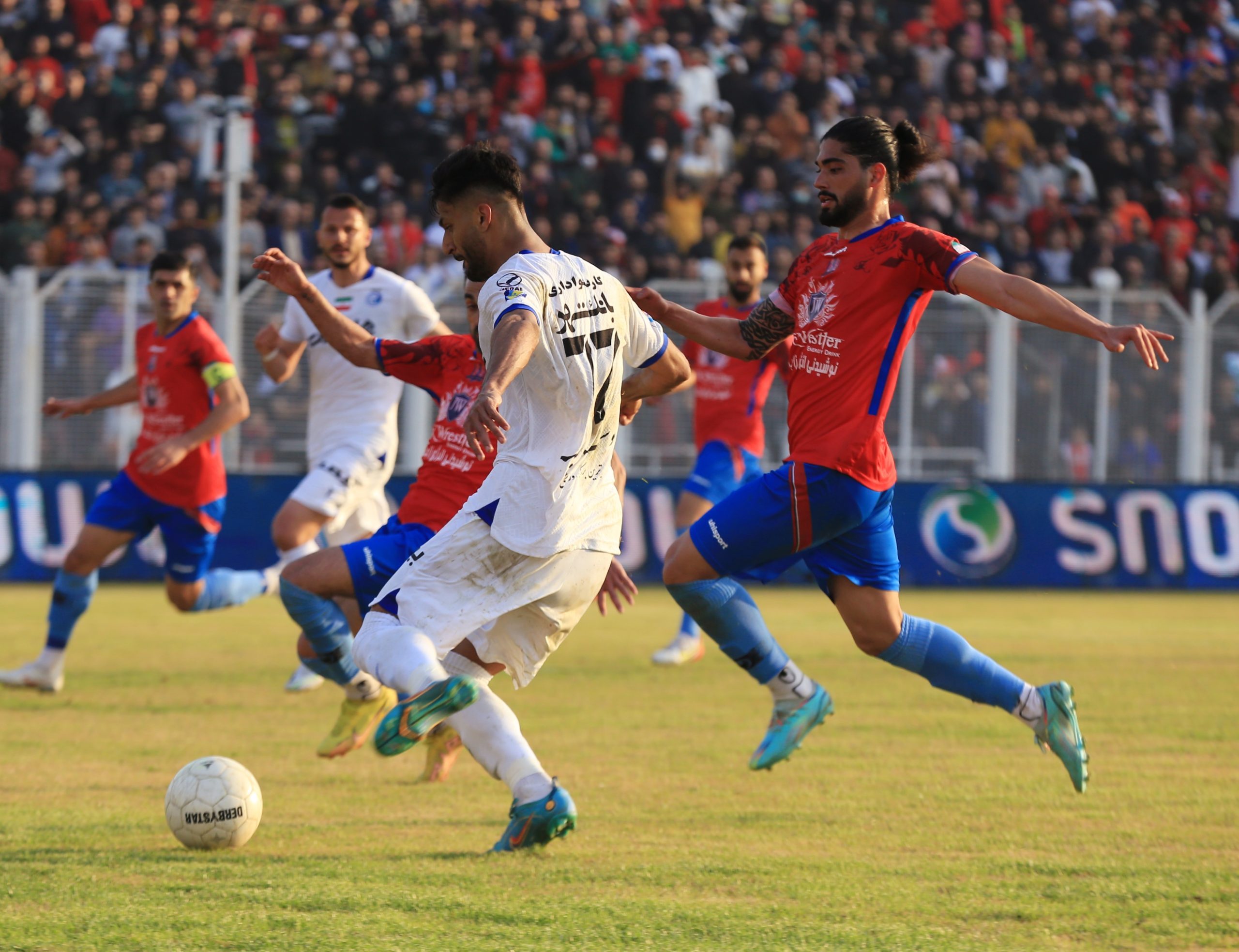 توقف استقلال برابر نساجی در قائمشهر