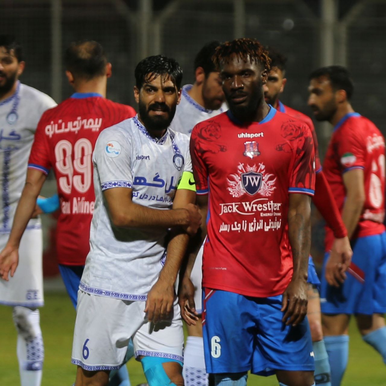 تصاویر دیدار نساجی مازندران و گل‌گهر سیرجان