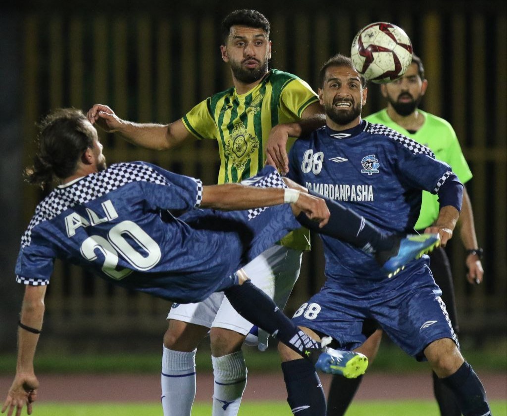 دیدار مردان پاشا البرز و نیکاپارس در لیگ سه کشور