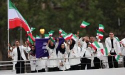 از رژه کاروان ایران بر روی رود سن تا دردسر بزرگ زیر بارش شدید باران