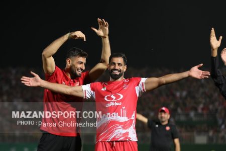 عکس | پرسپولیس دربی را در اراک از استقلال برد