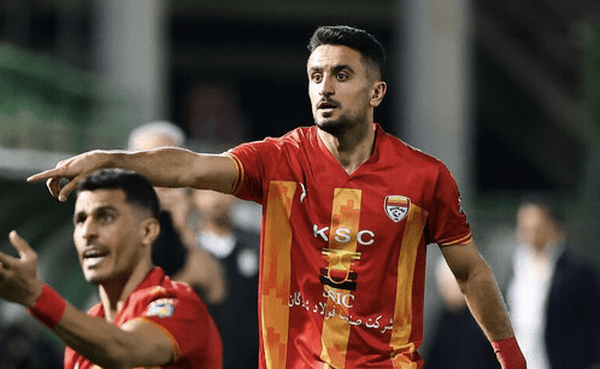 قفل فولادی روی گزینه مدنظر پرسپولیس
