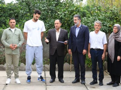 فیلم و عکس | ملی‌پوشان بابلی والیبال با حضور مسئولان و خبرنگاران تجلیل شدند